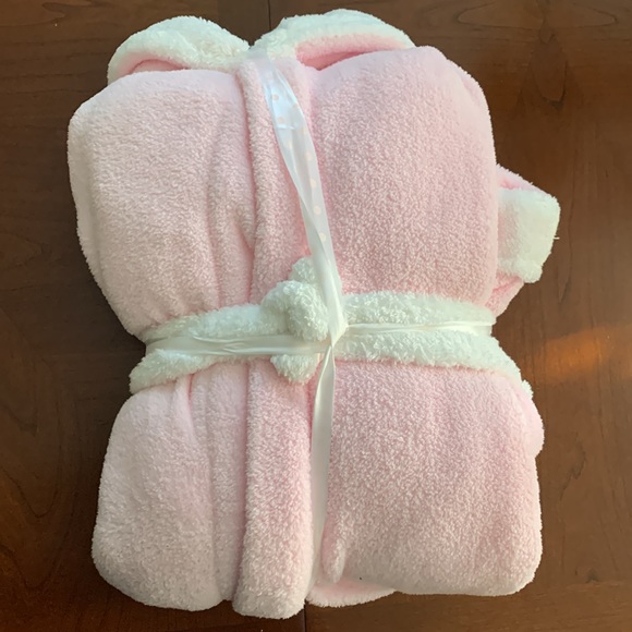 Pink Super Soft Robe - Picture 2 of 3